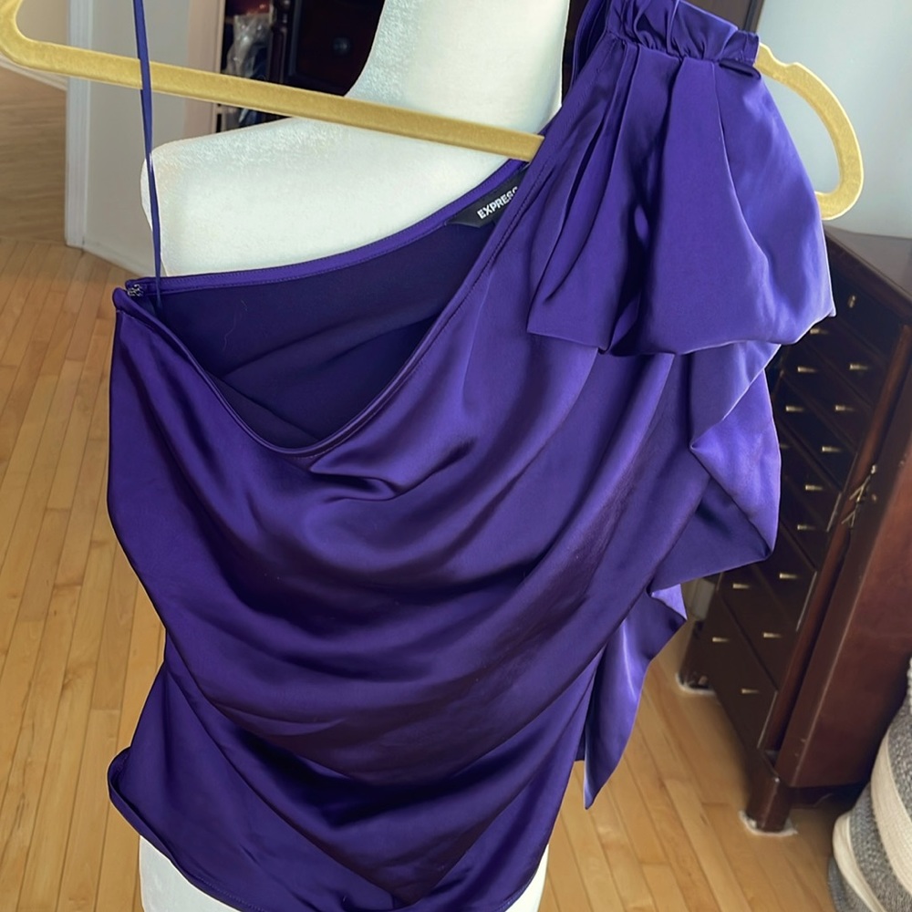 NWT Express one shoulder blouse